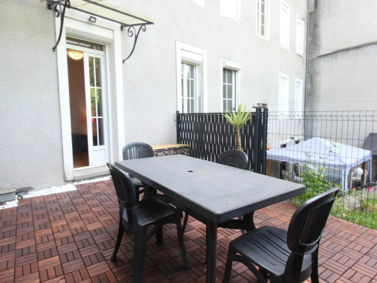 Appartement Tout Confort 3 Pieces Avec Terrasse Et Wifi, Face Aux Thermes De Luchon - Fr-1-313-225 Bagneres-de-Luchon France
